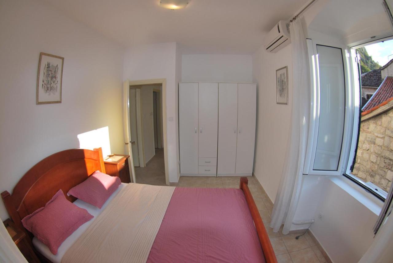 Apartment Antonia Kotor Eksteriør bilde